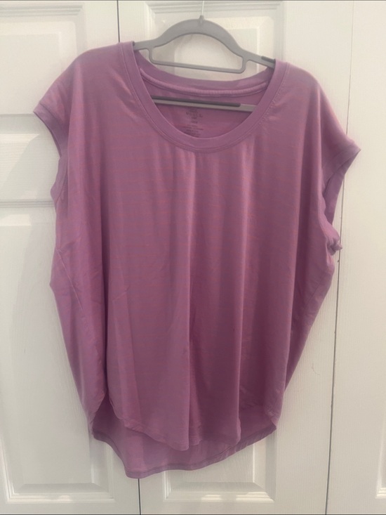 Woolx Tops - Relaxed Scoop Neck Short Sleeve Top - Lavender